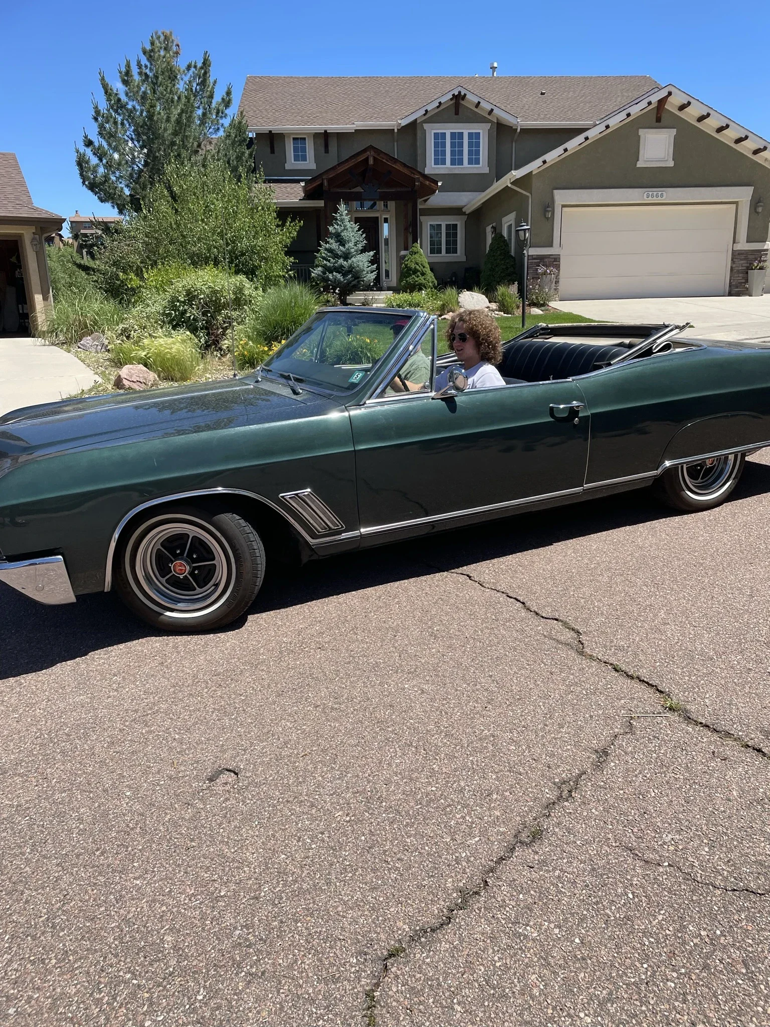 Buick-Skylark-convertible-1967-Black-26