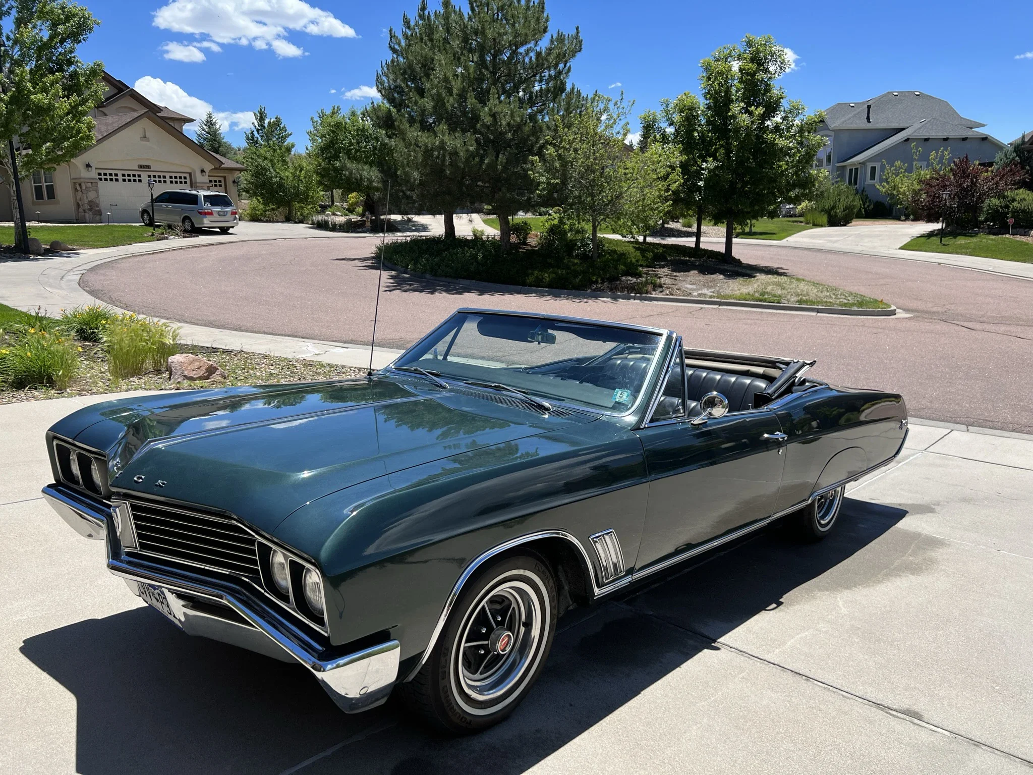 Buick-Skylark-convertible-1967-Black-28