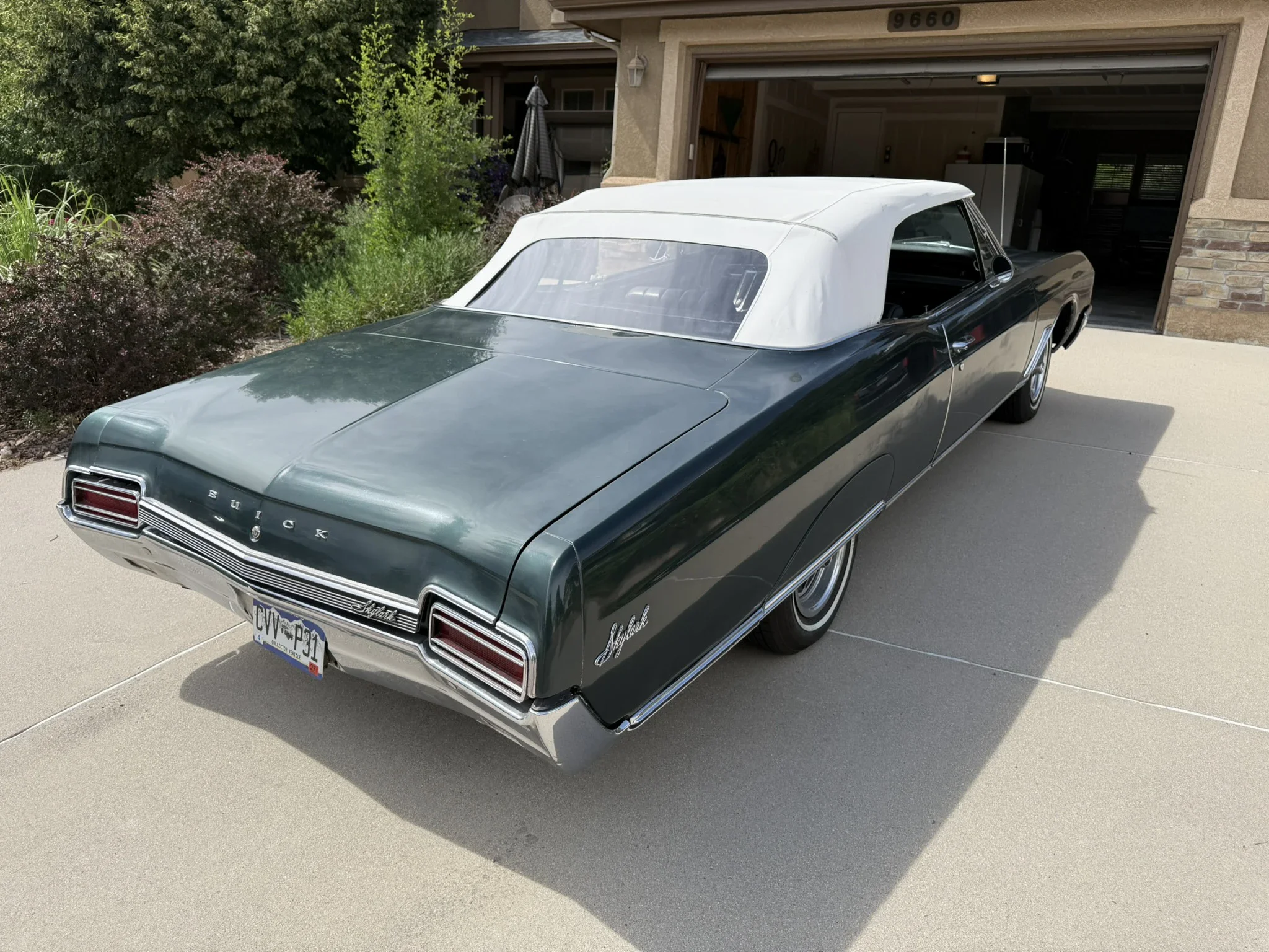 Buick-Skylark-convertible-1967-Black-29