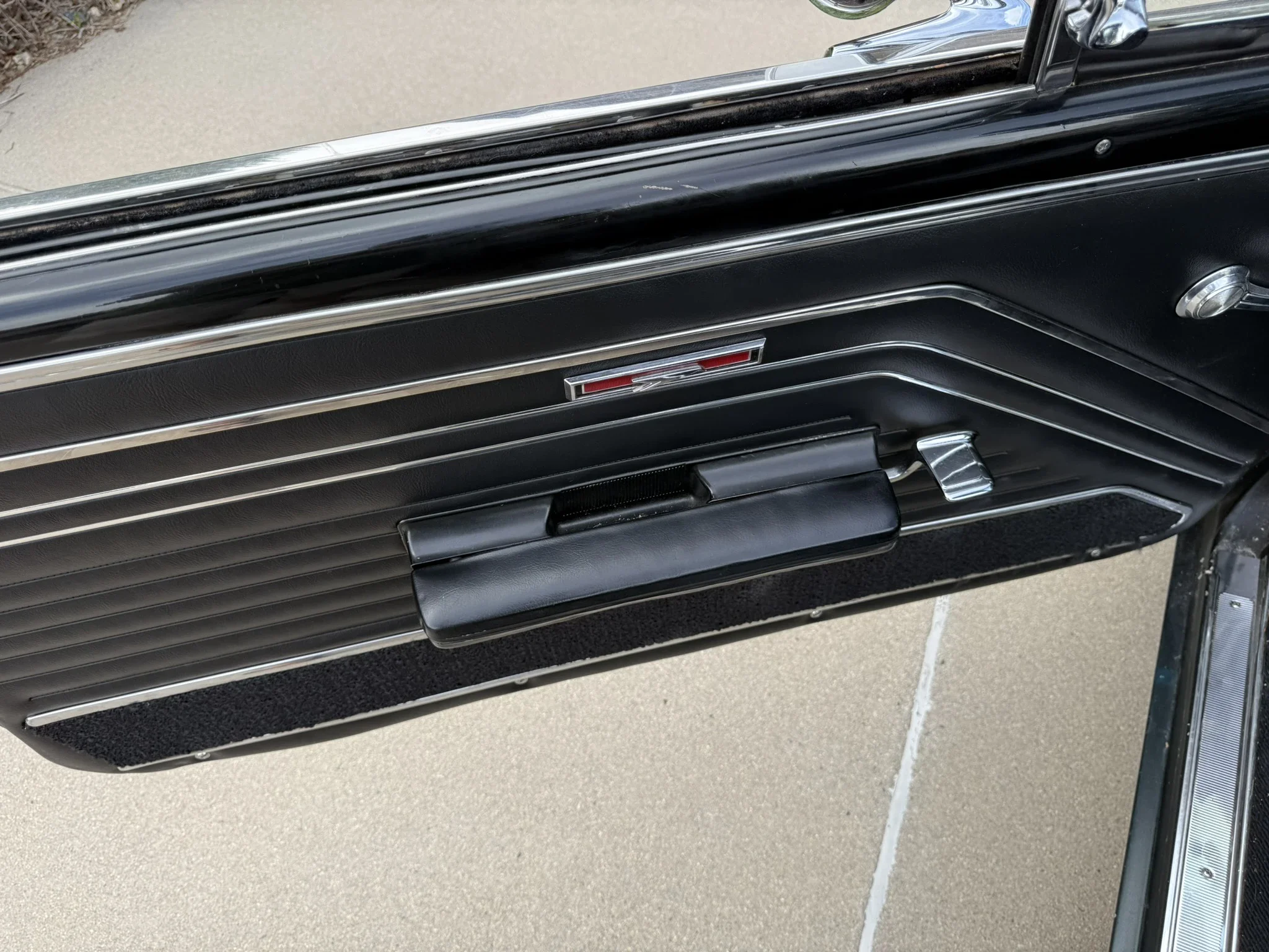 Buick-Skylark-convertible-1967-Black-30