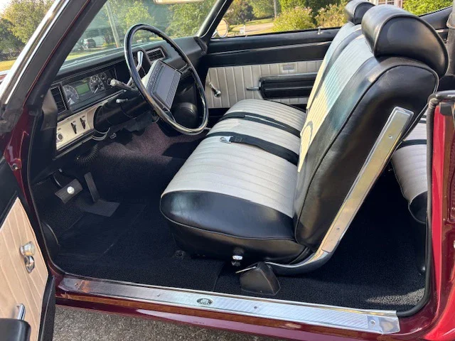 Buick-Skylark-convertible-1969-Burgundy-Black-14