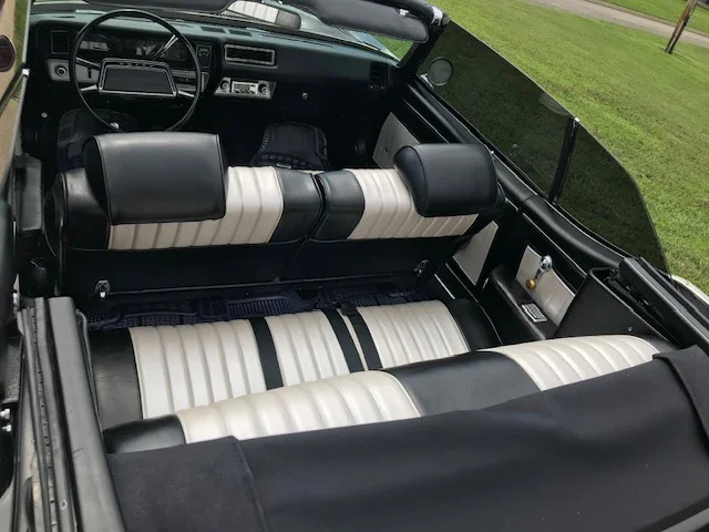 Buick-Skylark-convertible-1969-Burgundy-Black-38