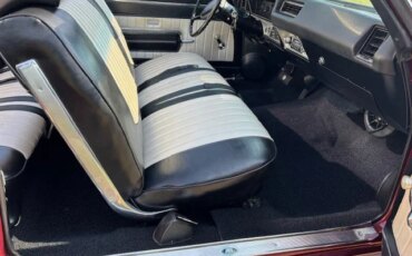 Buick-Skylark-convertible-1969-Burgundy-Black-48