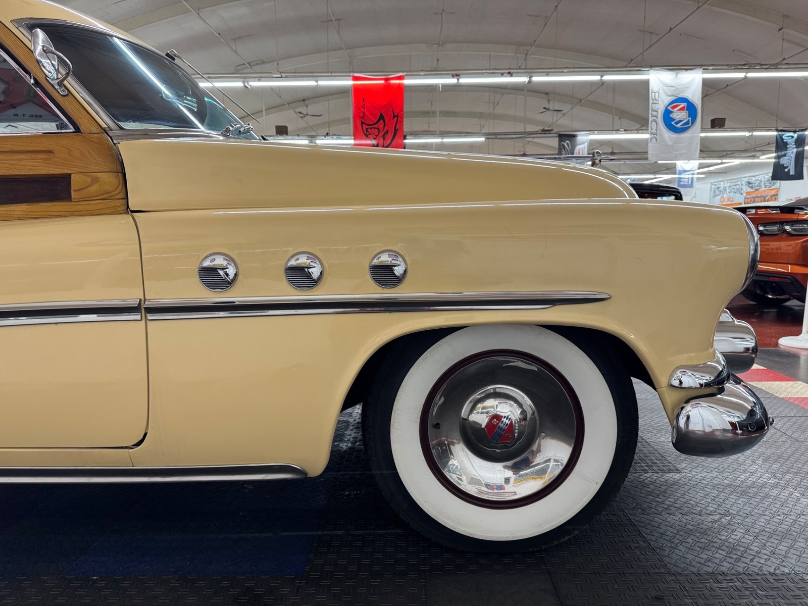 Buick-Super-1952-25