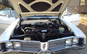 Buick-Wildcat-1968-White-Black-5