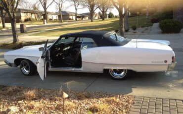 Buick-Wildcat-1968-White-Black-8