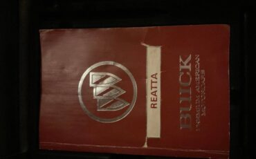 Buick-areatta-1991-red-16