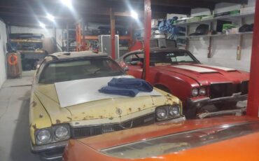 Buick-centurion-1972-yellow-10