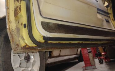 Buick-centurion-1972-yellow-16