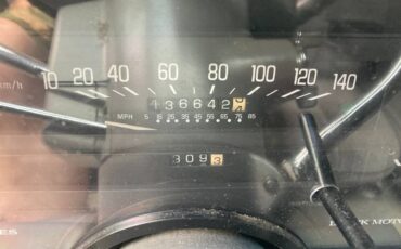 Buick-century-1994-green-2