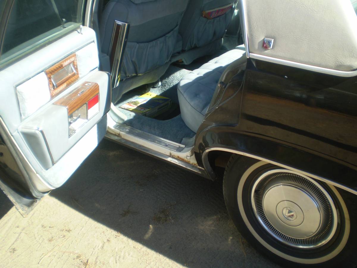 Buick-electra-1978-black-5
