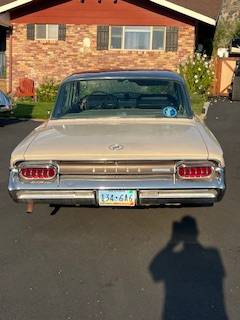 Buick-electra-225-1961-white-3
