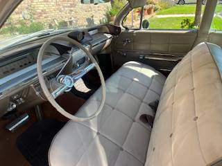 Buick-electra-225-1961-white-4