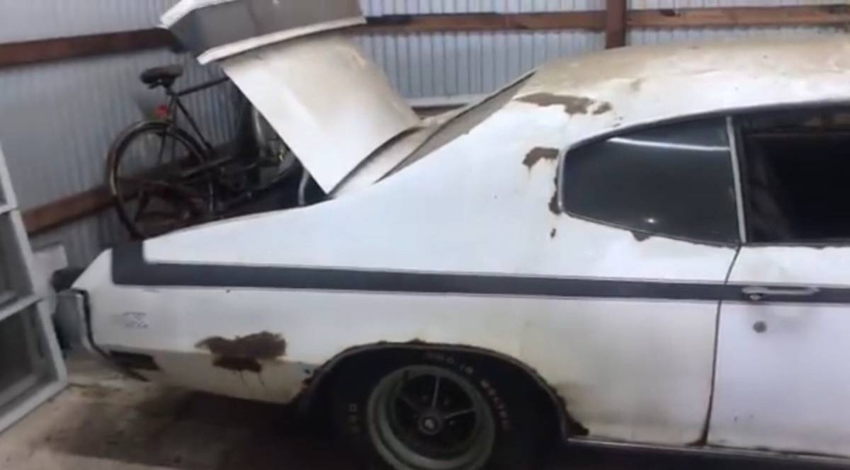 Buick-encore-gx-1970-white-9