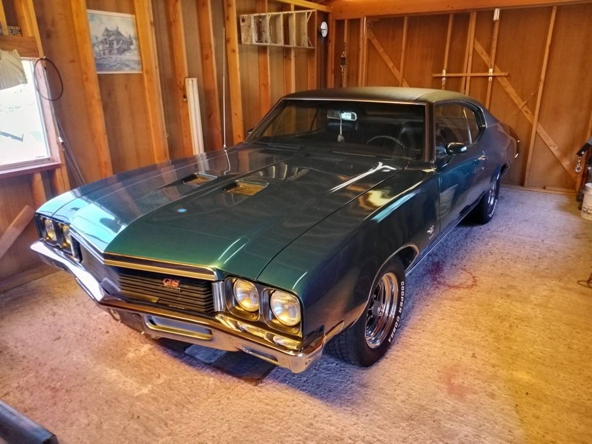 Buick-encore-gx-1972