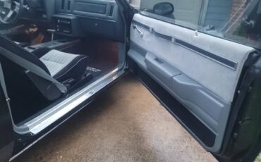 Buick-grand-national-1985-black-11