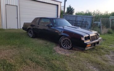 Buick-grand-national-1985-black