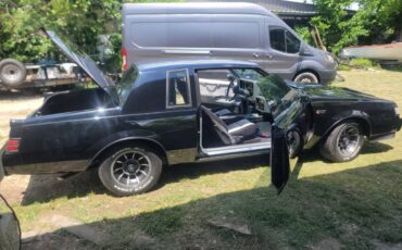 Buick-grand-national-1985-black-4