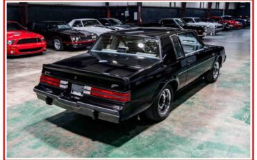Buick-grand-national-1986-black-14