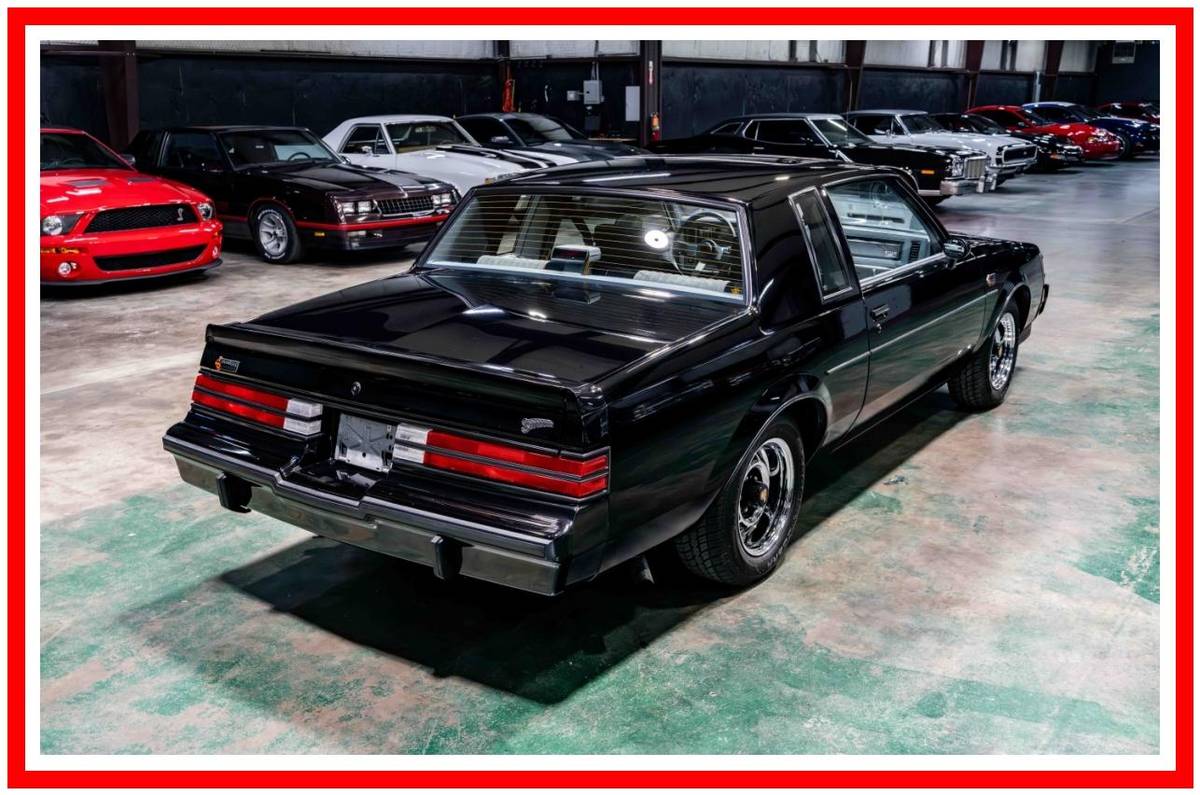 Buick-grand-national-1986-black-16