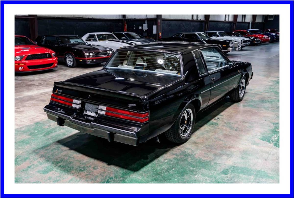 Buick-grand-national-1986-black-20