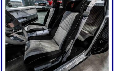 Buick-grand-national-1986-black-21