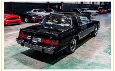 Buick-grand-national-1986-black-24