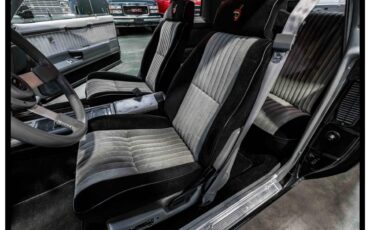 Buick-grand-national-1986-black-25