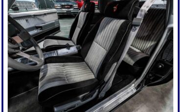 Buick-grand-national-1986-black-29