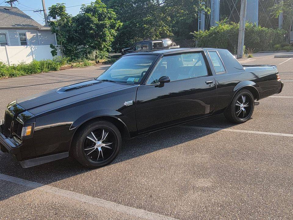 Buick-grand-national-1987-black-2