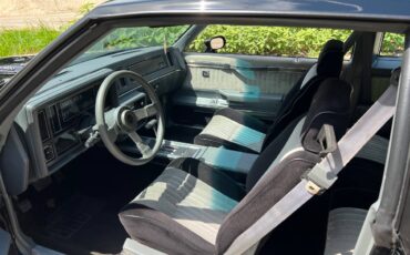 Buick-grand-national-1987-black-4