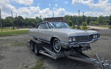 Buick-lacrosse-1964-white-1