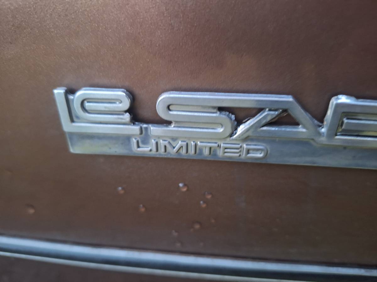 Buick-lasabre-collectors-edition.-1985-brown-4
