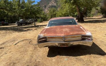 Buick-lesabre-1965-white-1