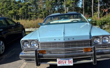 Buick-lesabre-1975-1