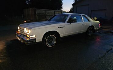 Buick-lesabre-1979-white-8
