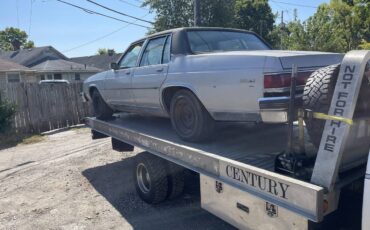 Buick-lesabre-1985-grey-5