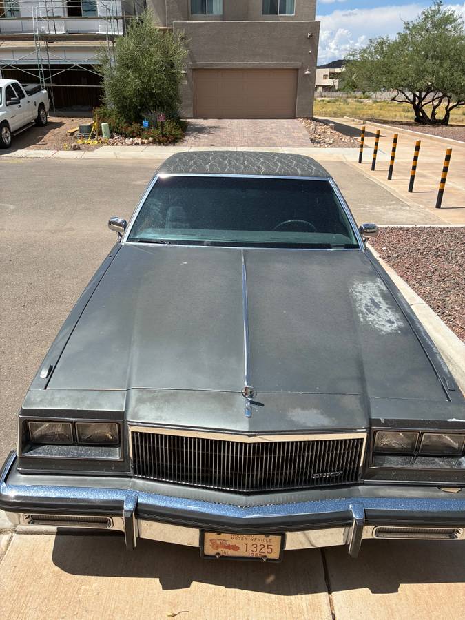 Buick-lesabre-collectors-edition-1985-grey-1