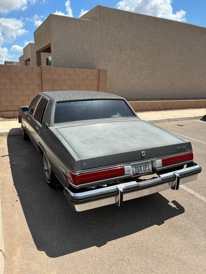 Buick-lesabre-collectors-edition-1985-grey-3