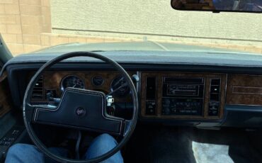 Buick-lesabre-collectors-edition-1985-grey-7