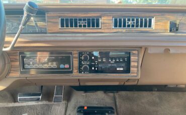 Buick-park-avenue-1989-3