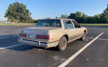 Buick-park-avenue-1989-5