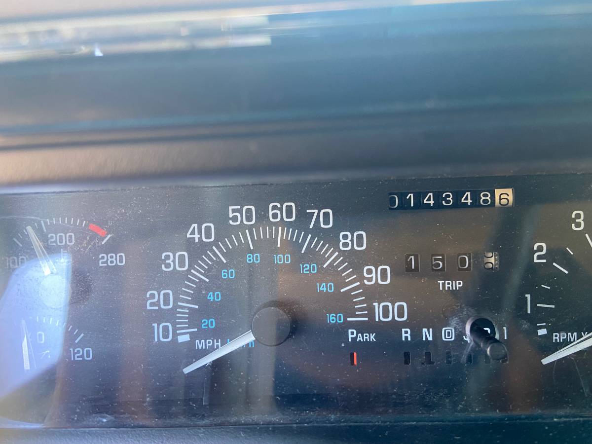 Buick-park-avenue-grand-touring-1995-green-4