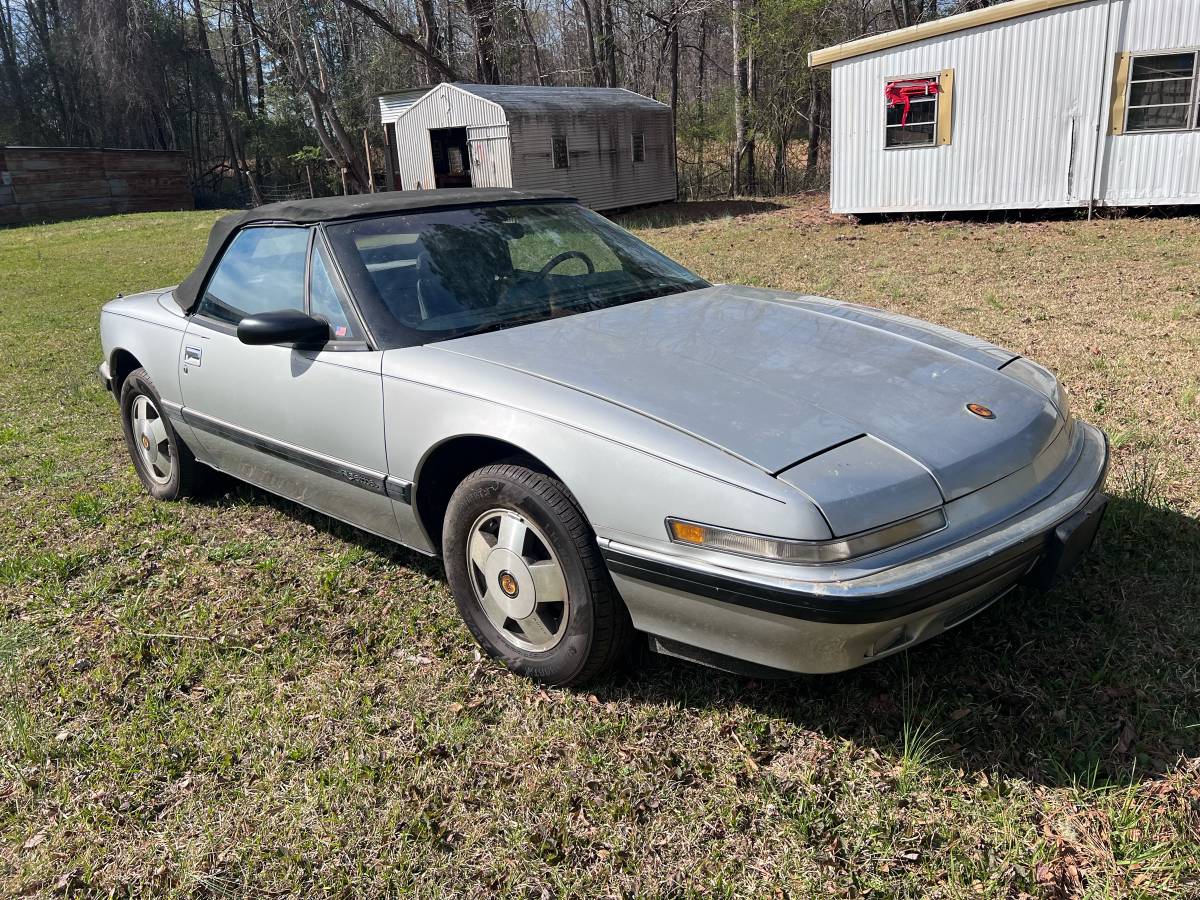 Buick-reatta-1990-silver-12