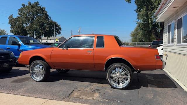 Buick-regal-1983-orange-4