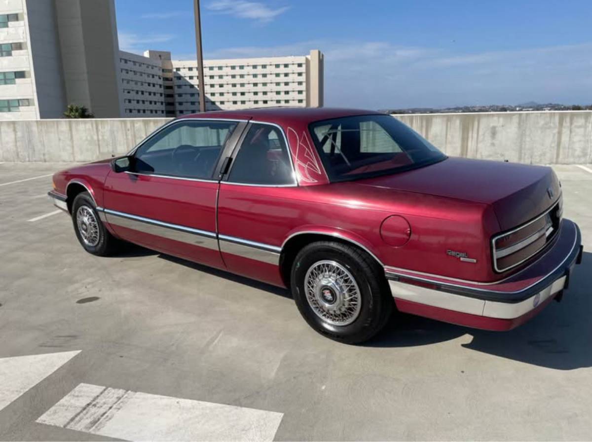 Buick-regal-1989-red-7