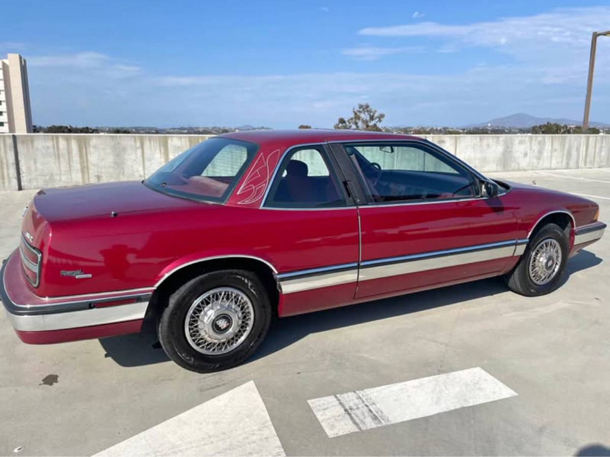 Buick-regal-1989-red-8