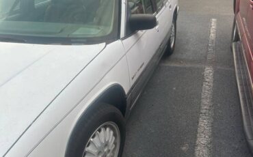 Buick-regal-gs-1993-white-2