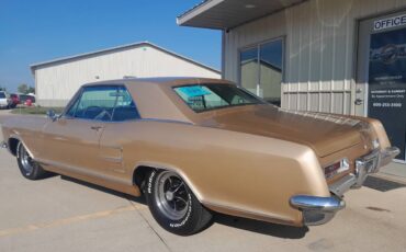 Buick-riviera-1964-14