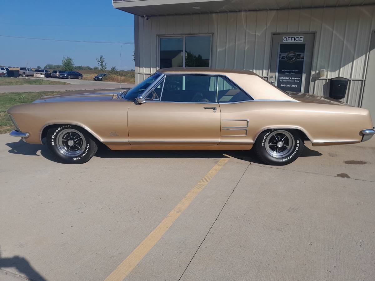 Buick-riviera-1964-15